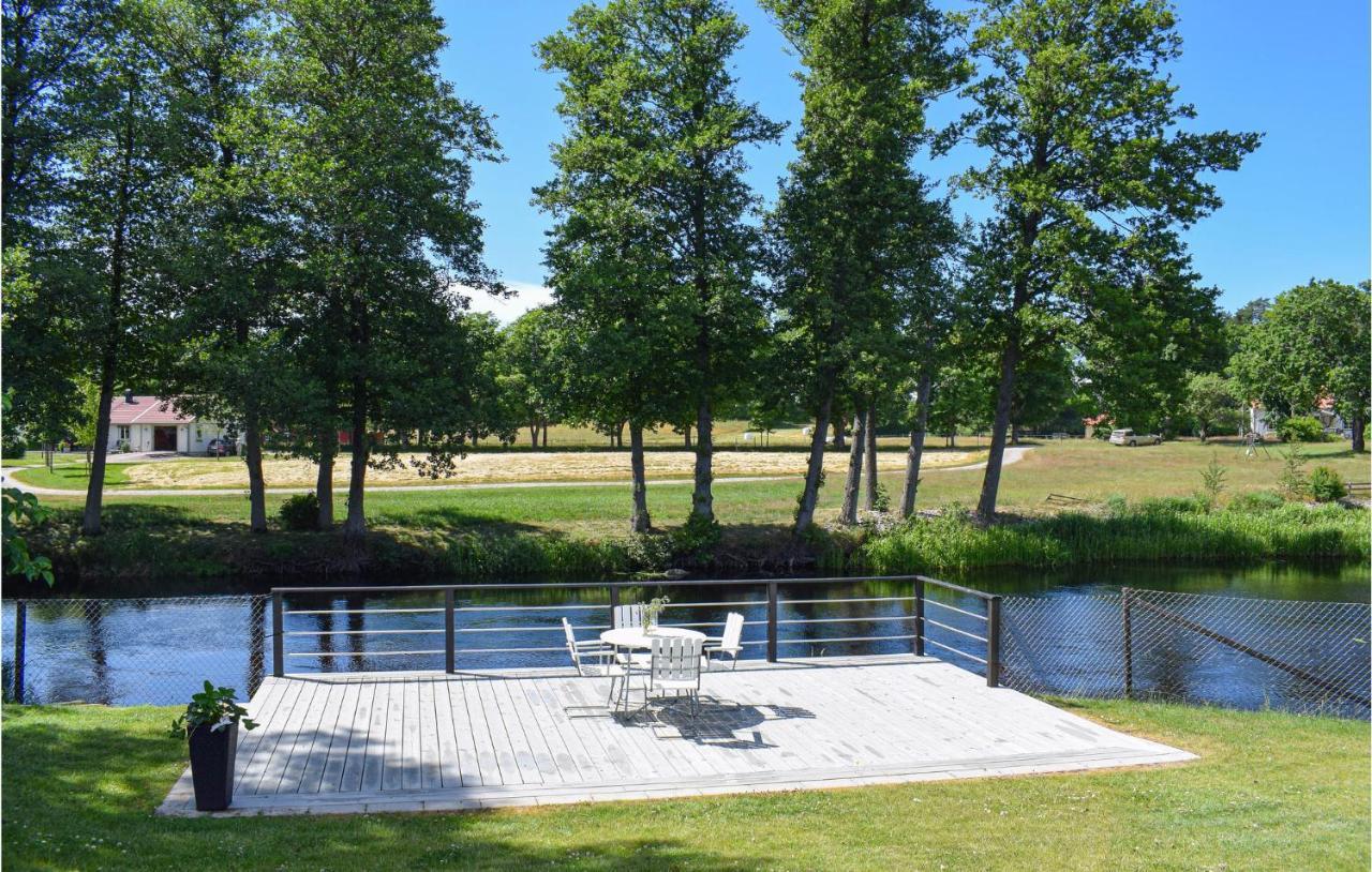 Beautiful Apartment In Lagan With House Sea View Kültér fotó