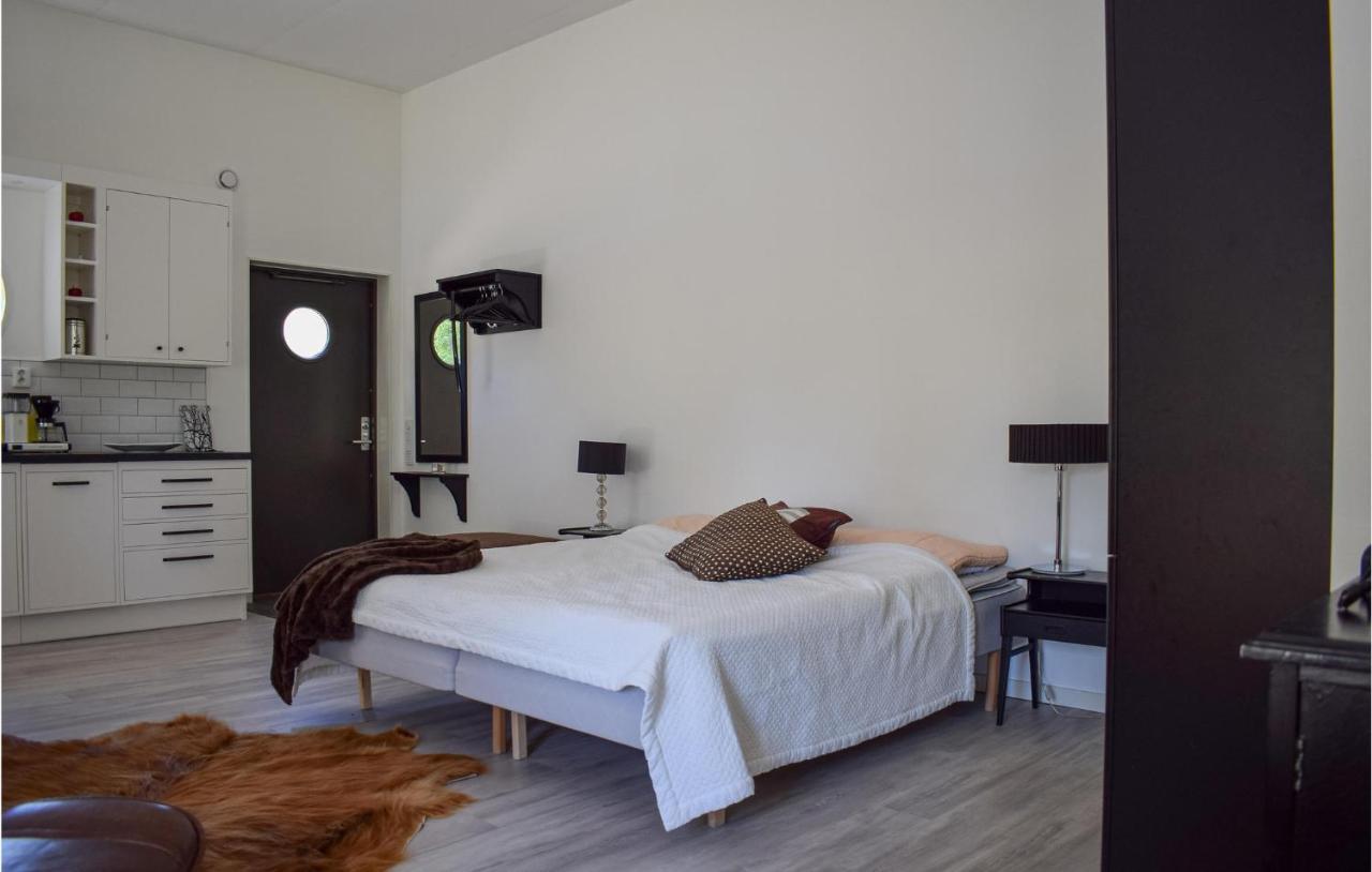 Beautiful Apartment In Lagan With House Sea View Kültér fotó